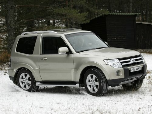 Коврики текстильные "Комфорт" для Mitsubishi Pajero IV (suv / V80 (3 дв.)) 2006 - 2011, темно-серые, 5шт.