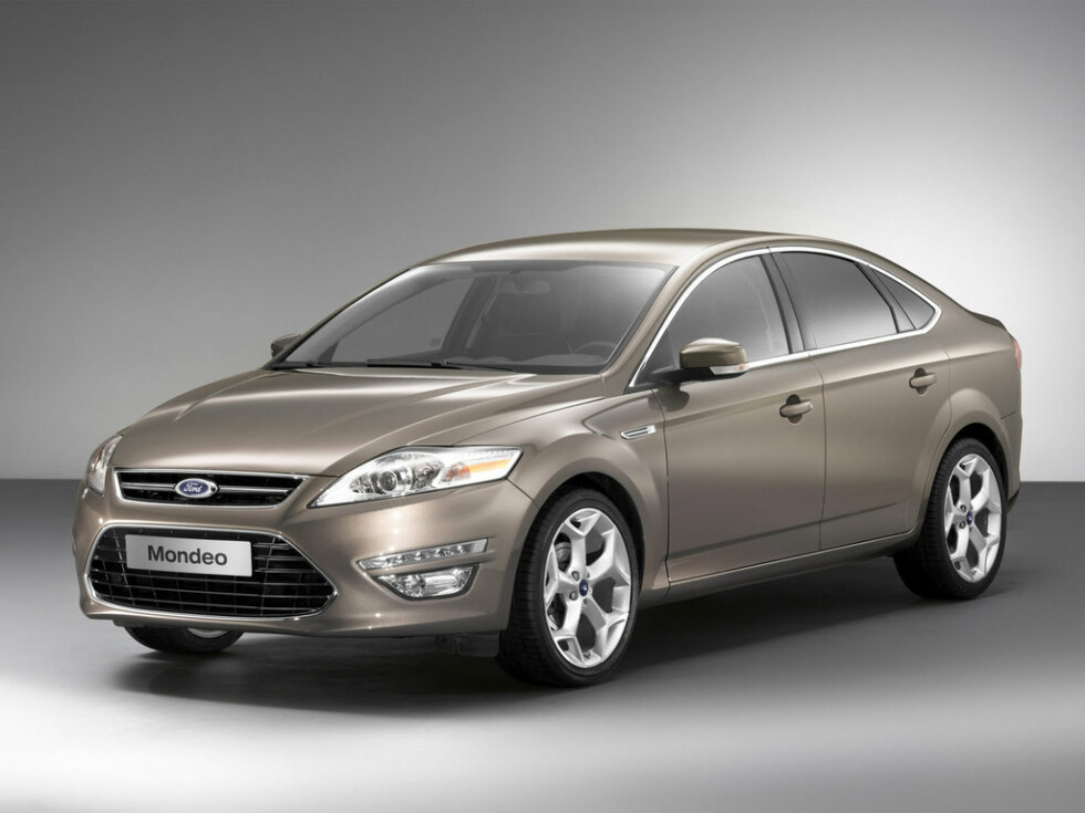 Коврики текстильные "Премиум+" для Ford Mondeo IV (лифтбек / BE) 2010 - 2013, темно-серые, 5шт.